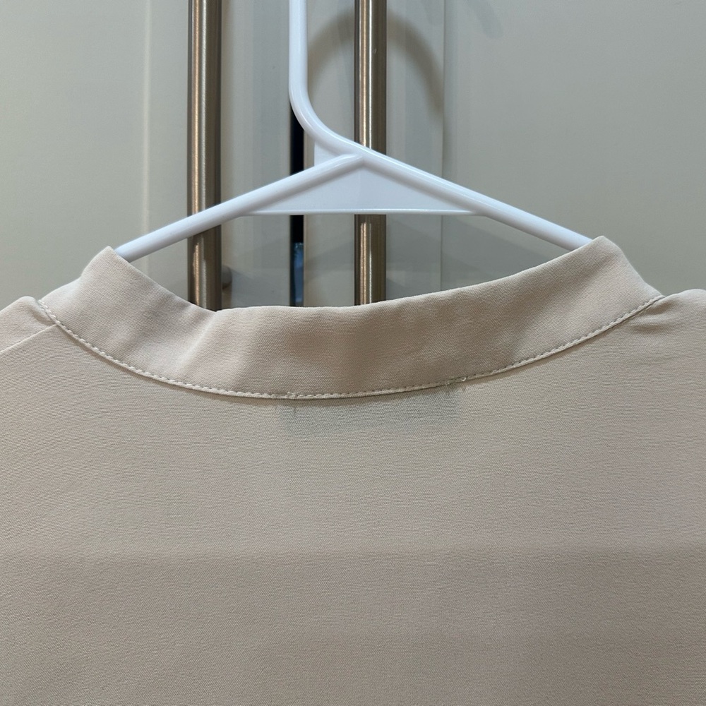 Versona Elegant Cream Blouse with Black Detailing- L - Picture 9 of 9